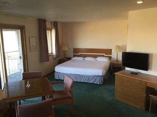 Cherry Hills Golf & Lodge Стърджън Бей Екстериор снимка
